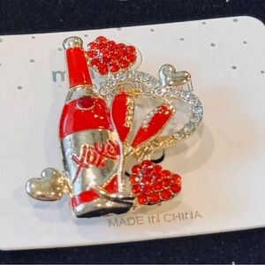 🥂 XOXO Champagne Celebration Brooches 🥂Red NWT
